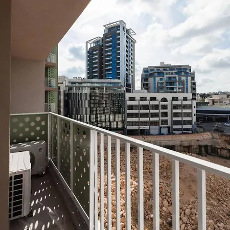 公寓 Offshore Modern In Paceville