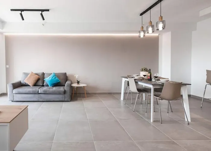 Apartment Offshore Modern In Paceville *